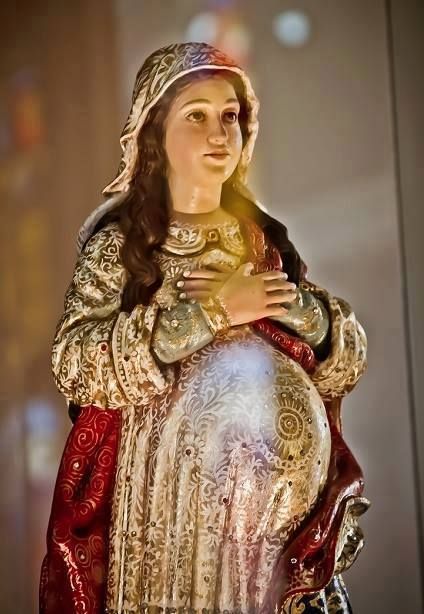 b51e0a6ee9b59da924779f87b194c4d5–mary-and-jesus-holy-mary